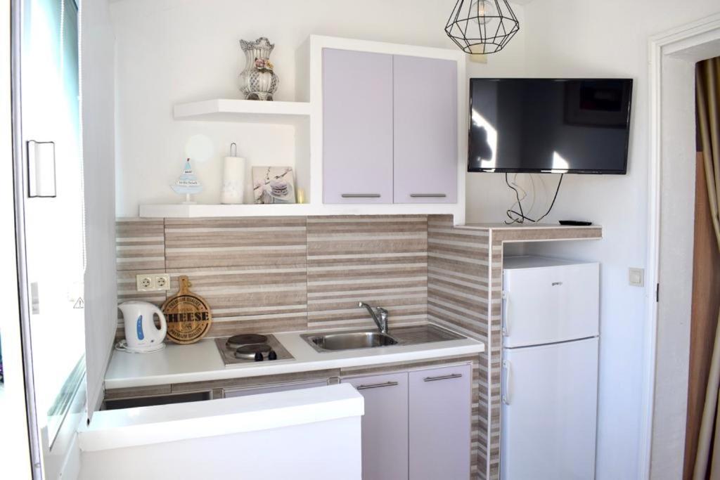 Apartments Petar Maksan Пакоштане Екстер'єр фото